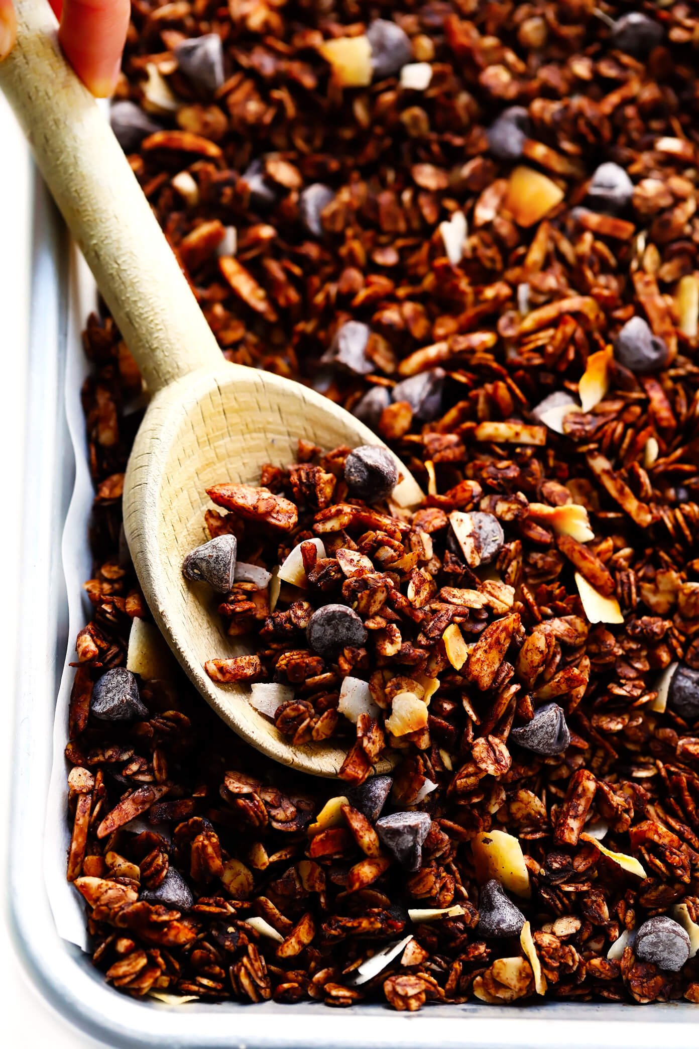 chocolate-granola