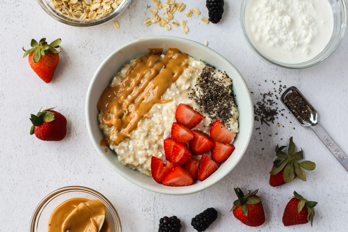 oatmeal-fruit-bowl