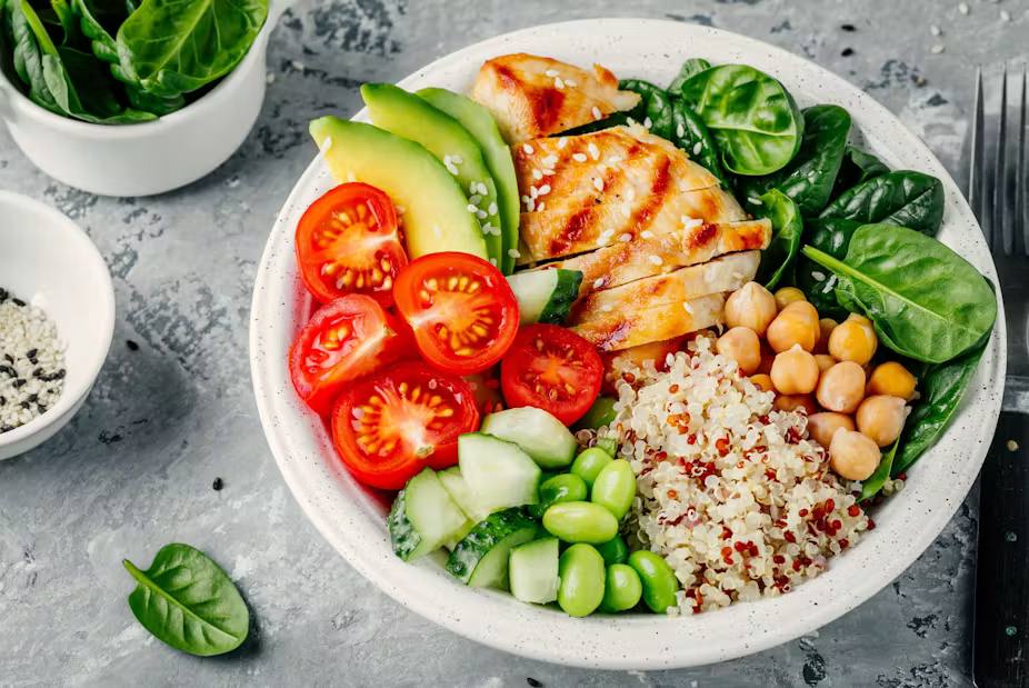 محاسبه فورى كالرى هر غذاى ايرانى (جديد ٢٠٢٥)